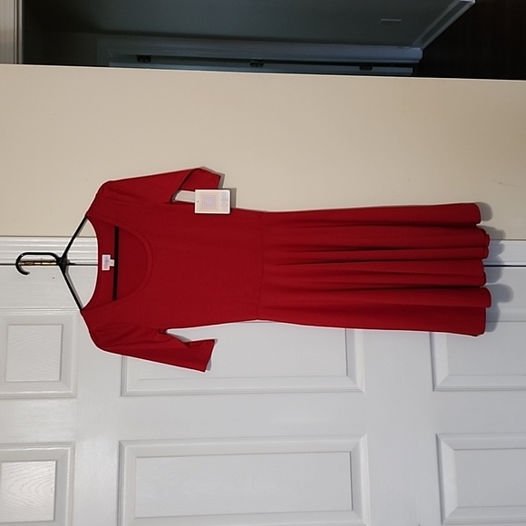 Lula Roe - Picture 1 of 2